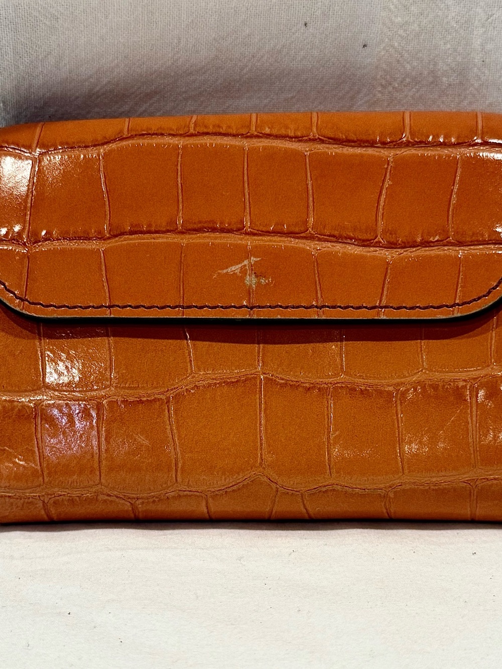 Chloé “C” Small Trifold Wallet In Tawny Orange Crocodile Embossed Leather - Picture 2 of 13
